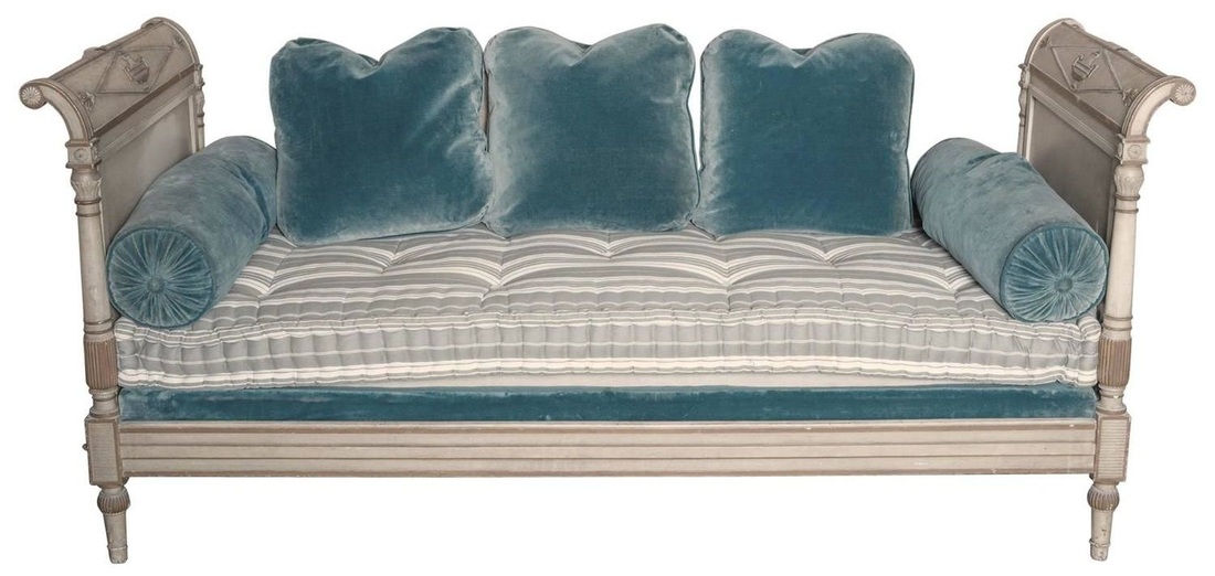 painted Directoire style day bed