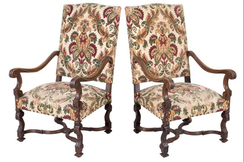 Baroque armchair Louis XVI red fabric Gobelins pattern and gold wood